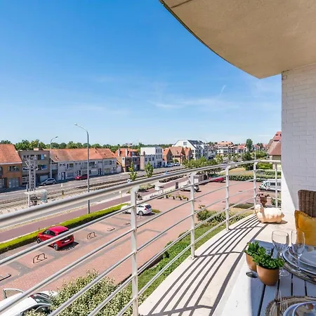 Island Sea - For 4 Persons With Terrace Nieuwpoort